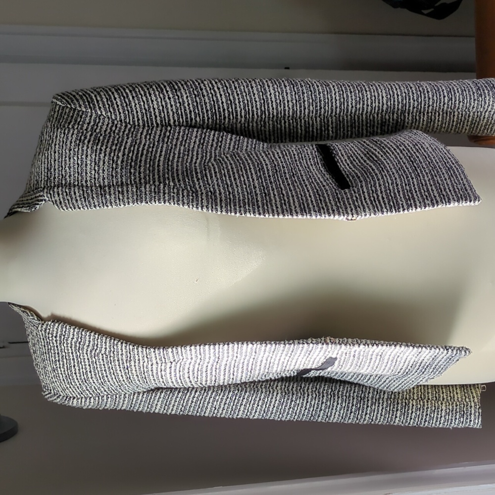 H&M tweed blazer